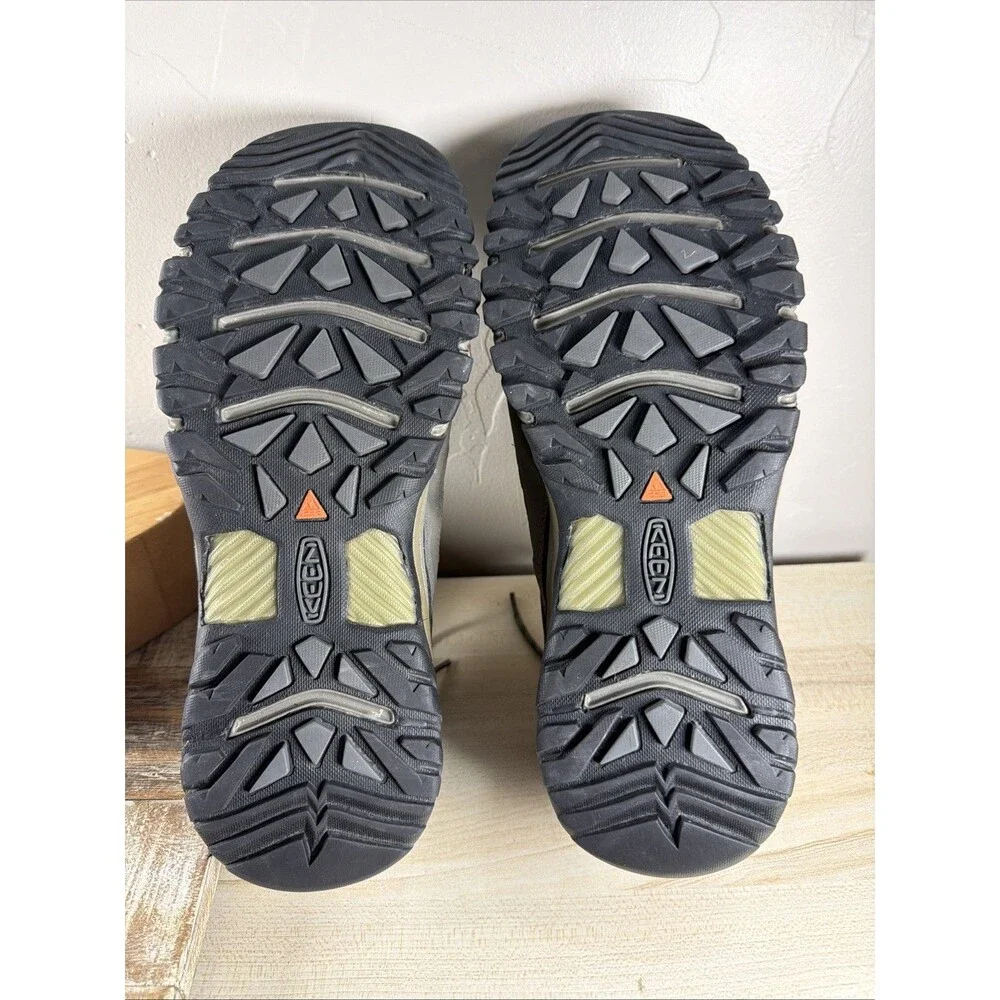 KEEN Targhee III Mid Waterproof Hiking Boots Men’s 13W NWOT